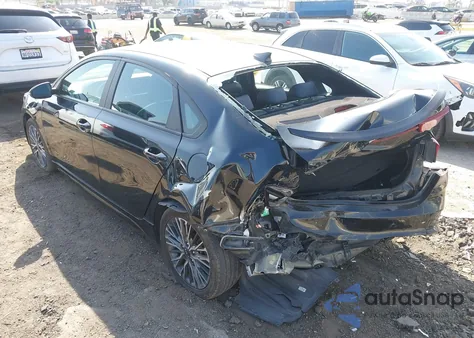 2023 Kia Forte Gt-Line z USA, uszkodzony, nr VIN 3KPF54AD6PE585446